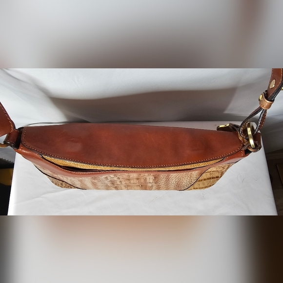 Vintage Brahmin Anytime Shoulder Bag Croc Embossed Leather Brown Tan Textured - Picture 5 of 16